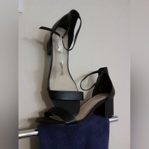 Brash Black Heels Elegant Dress Sandals